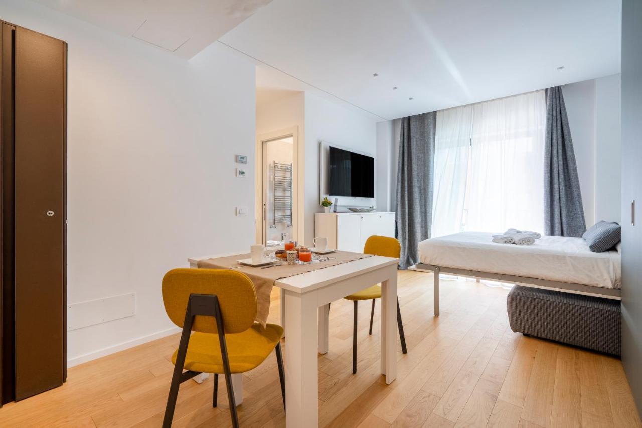 Twelve12 - Universita & Stazione Aparment バーリ エクステリア 写真